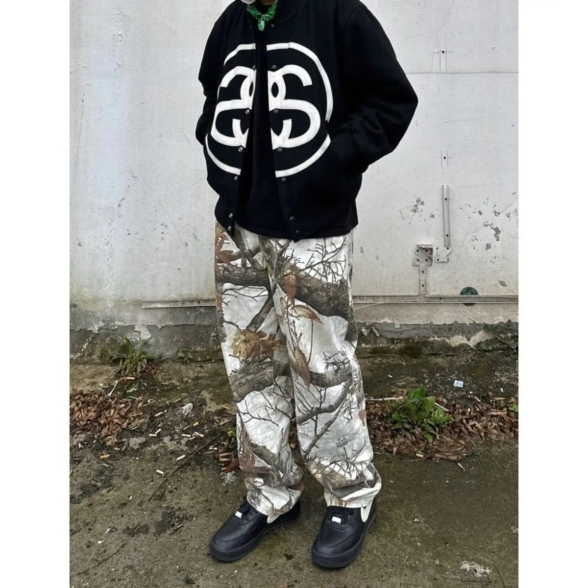 Straight Sweatpants Camouflage Graffiti Pants Maple Leaf Branch Fallen Leaf Print New Style Loose Casual American Trousers Y2k