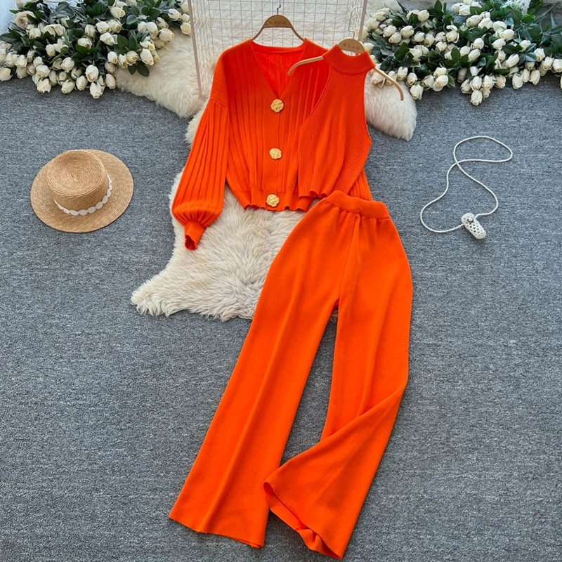 Picture 4: Advanced Knitted V-Neck Vest Cardigan Three Piece Set Women's Autumn Commuting Style Metal Button Slim Fit Set
