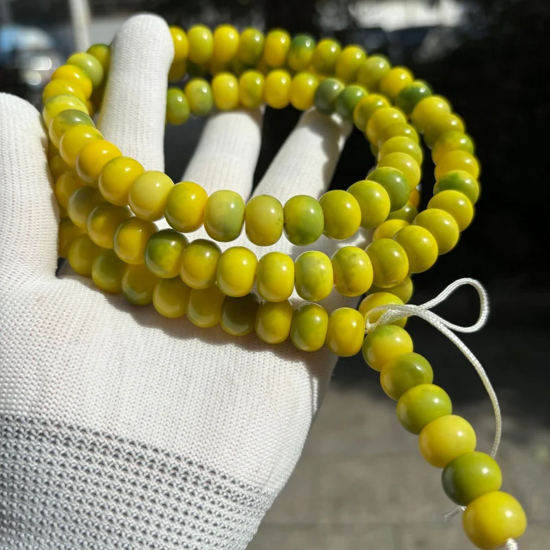 

Indonesia Bodhi Root Flat round Bead New108Yellow Green Long Beads Crafts Hand-Held Bracelet