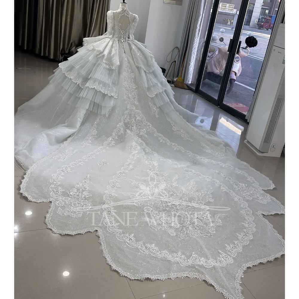 Robe de mariée festonnée à manches longues pour femmes, dos à lacets, perles et paillettes, robe de bal personnalisée, détail trou de serrure