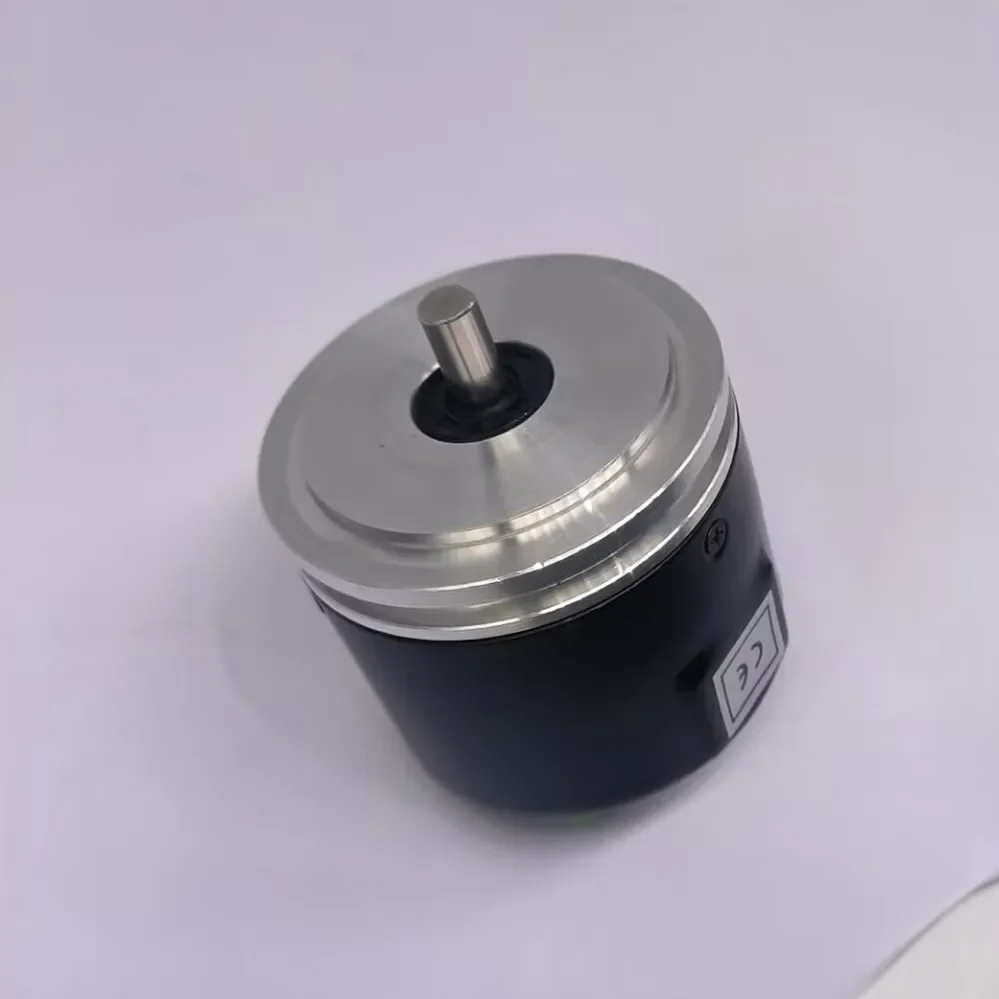 Machine-outil CNC PRAGATI BTP-8A 12A, encodeur absolu, repose universel rotatif 8, en Stock