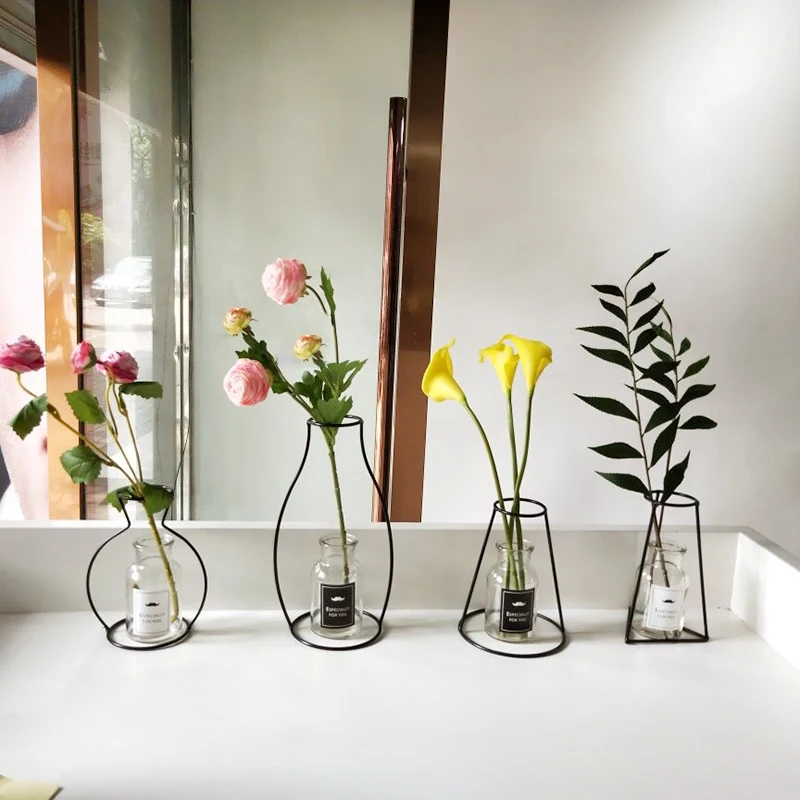 Retro Iron Wire Vase Line Flowers Vase Home Living Room Metal Plant Holder Nordic Styles Flower Vase Pot Home Table Decoration