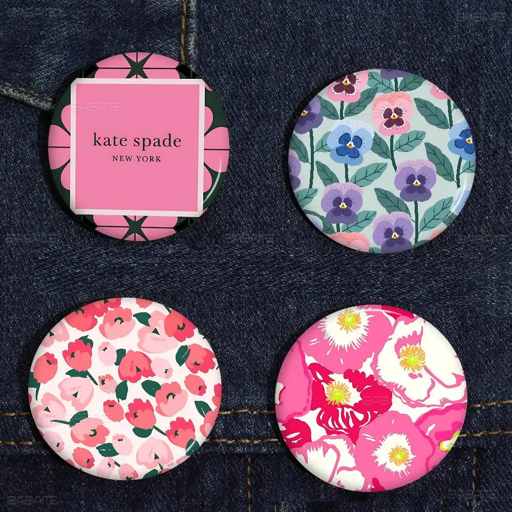 K-Kate Classic S-Spade Flower Photo Brooches Creative Round Badge Gifts Pins 32/44/58mm