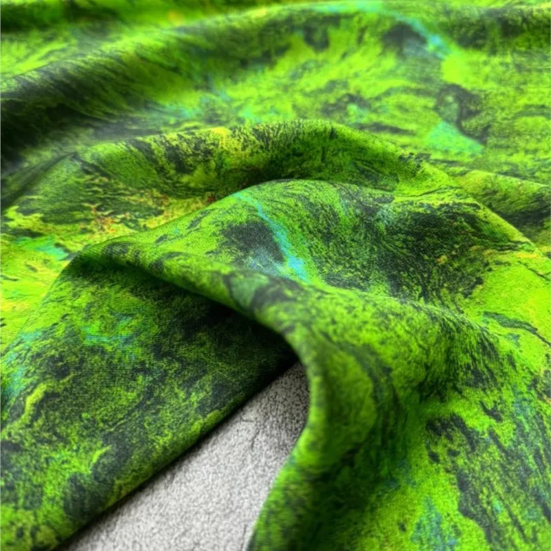 

Summer new product Green oil-style stretch twill silk fabric Chinese-style top with