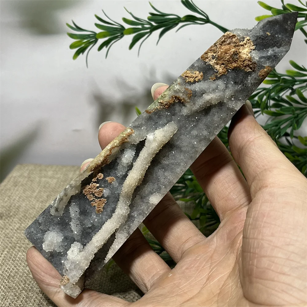 clip-naturel-de-pointe-de-tour-sphalerite-pierre-lomzy-specimen-de-quartz-poli-decoration-de-la-maison-et-de-la-chambre-cadeau-d'energie