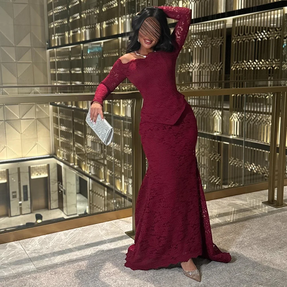Vestido de noite personalizado com decote em barco, camisa borgonha, renda, mangas compridas, trem de varredura, vestido de festa, sereia, mangas compridas, vestido de festa