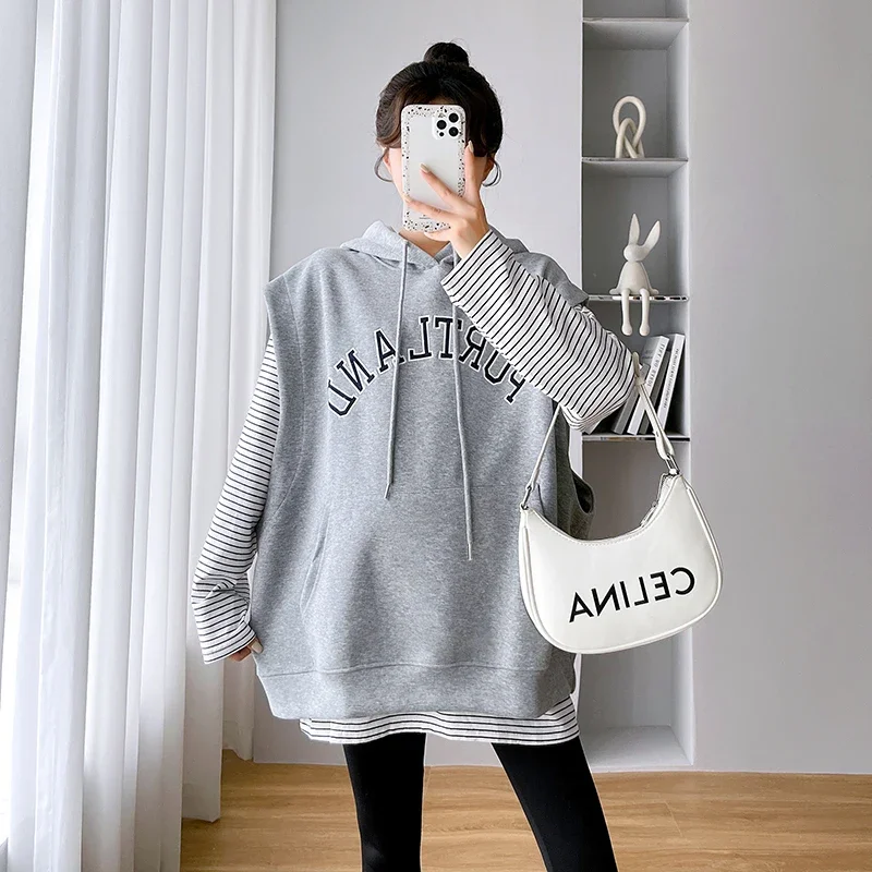 

567# Two Pieces Sets Autumn Korean Fashion Maternity Vest Hoodies Striped Tees Suits Sweatshirt Clothes for Pregnant Women Coats