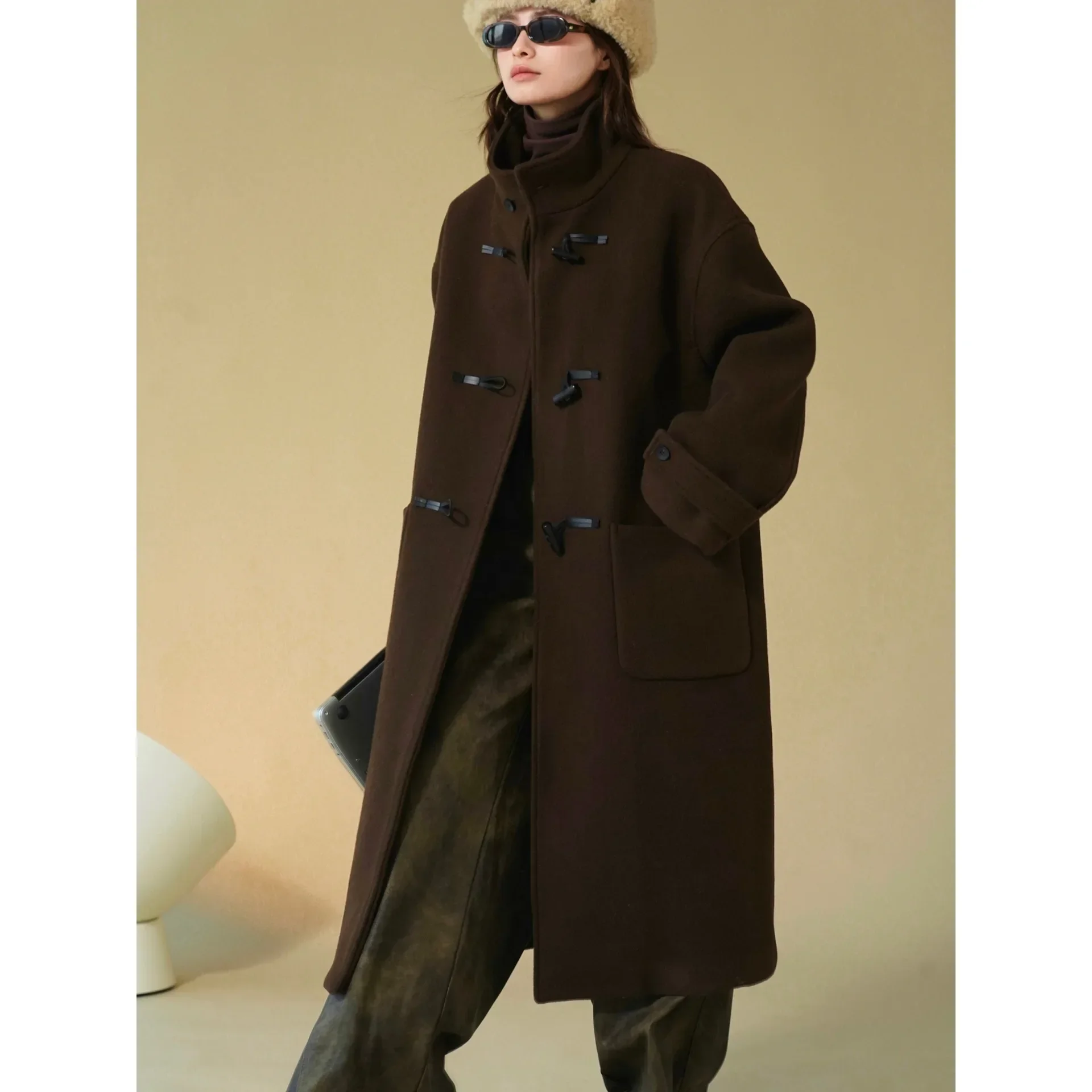 Australian wool tweed coat Lu Fu winter new Korean version retro horn buckle thick warm coat women