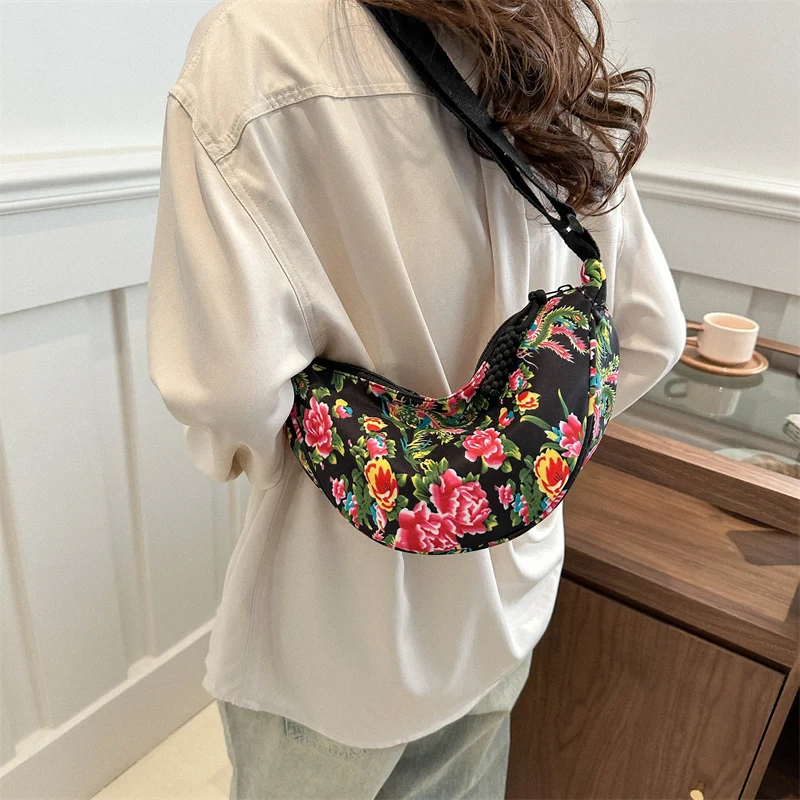 Polyester Large Capacity Wide Shoulder Strap Chest Bag Versatile Crossbody Bag Peony Flowers