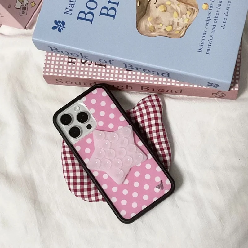 كوب شفط من السيليكون لطيف باللون الأسود والوردي على شكل زهرة برية يدعم التصاق قوي وحامل الهاتف المحمول وغسل اليد وكوب شفط wf ﻿