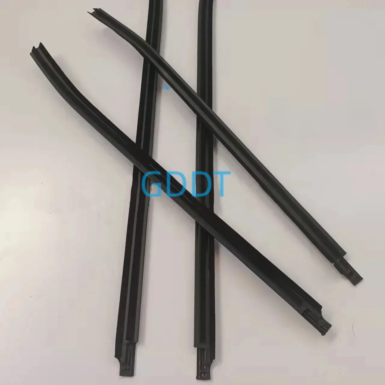 4 Pcs 2005-2014 Outside Windows Glass Rubber for Toyota Hilux Glass Protector WeatherStrip Glass Outer Laminate 68161-0K010