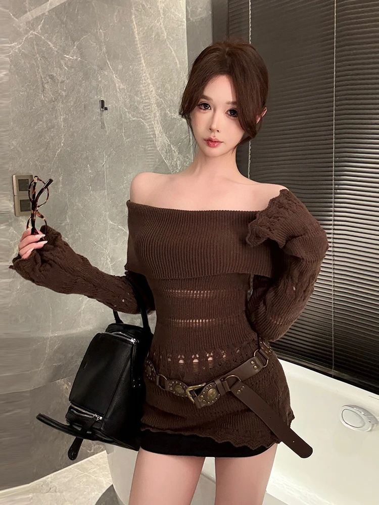 เสื้อไหมพรมถักทรงยาวแบบเปิดไหล่ข้างเดียว สไตล์เรโทรสไปซี่ เซ็กซี่ โชว์กระดูกไหปลาร้า ช่วยให้ดูผอมเพรียว ใช้ได้หลากหลาย