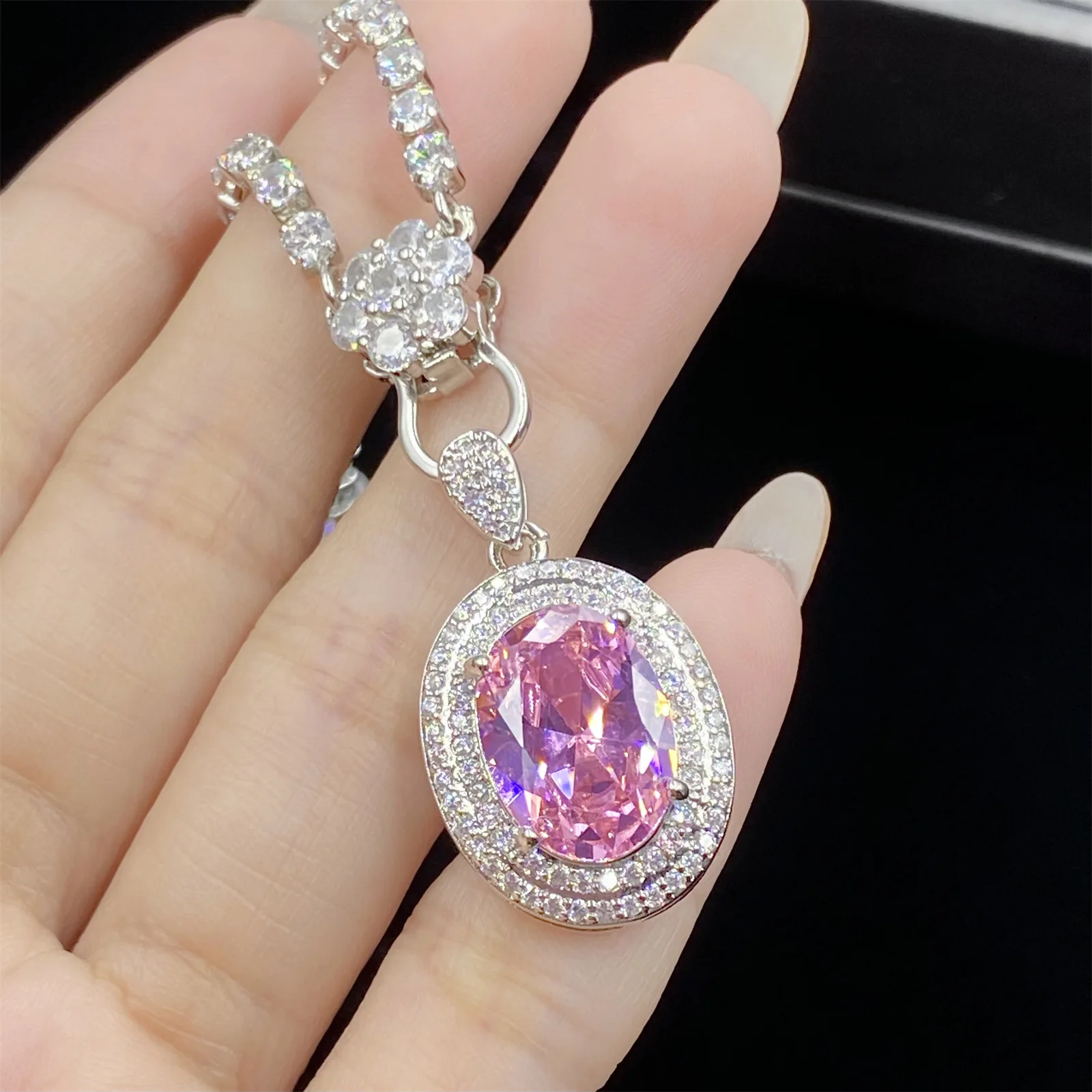 

Овальный кулон с блестящими кристаллами, ожерелье для женщин, комплект ювелирных изделий, Новое поступление 2025, розовое ожерелье с кристаллами, женские аксессуары для вечеринок