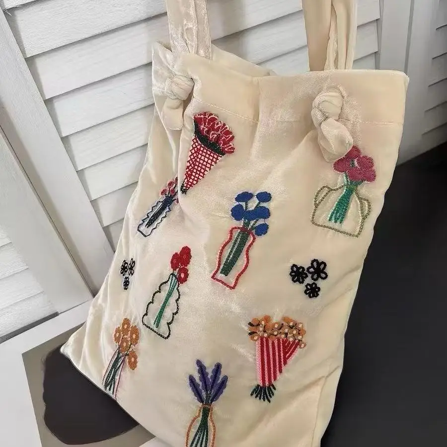 ファッショナブルなベルベット刺繍バッグ-シングルショルダーバッグ-重厚な刺繍-ダブルストラップ-花柄インサート-カジュアル-ソフトコットン