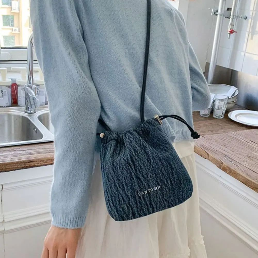 

Y2K Drawstring Denim Canvas Bag Large Capacity Street Style Vintage Handbag Solid Color Shopping Bag Solid Crossbody Bag Boy