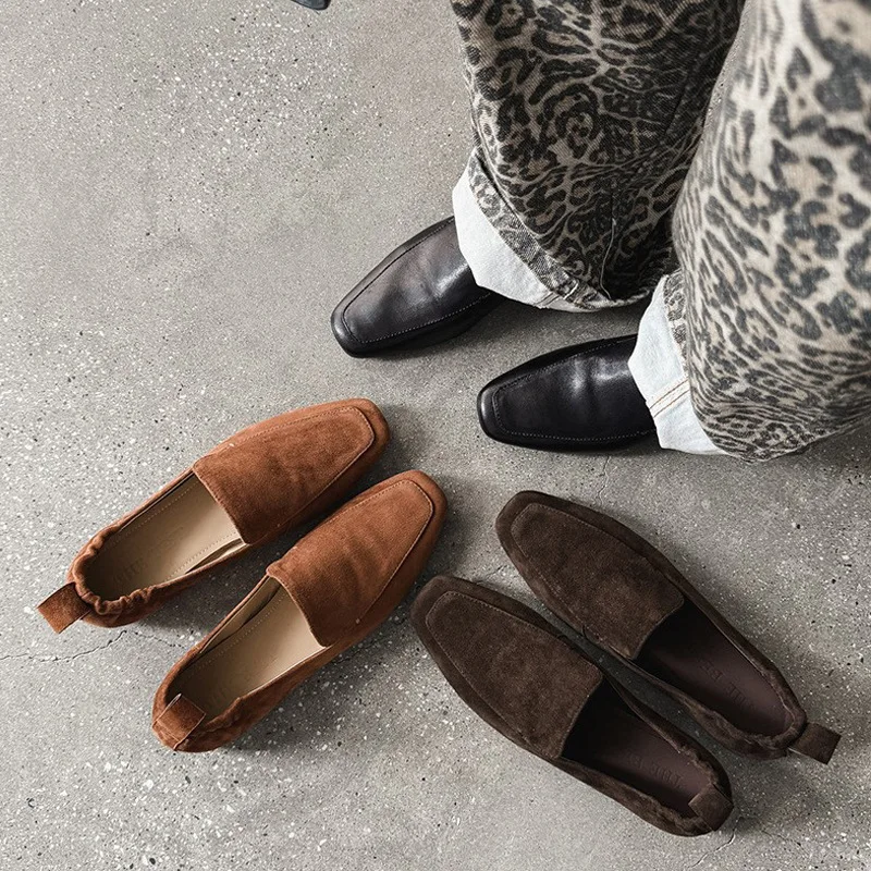 

Vintage Style Women's Low Heel Square Toe Slip-On Loafers Fashionable Versatile Comfortable Leather Lined Shoes for Daily Wear