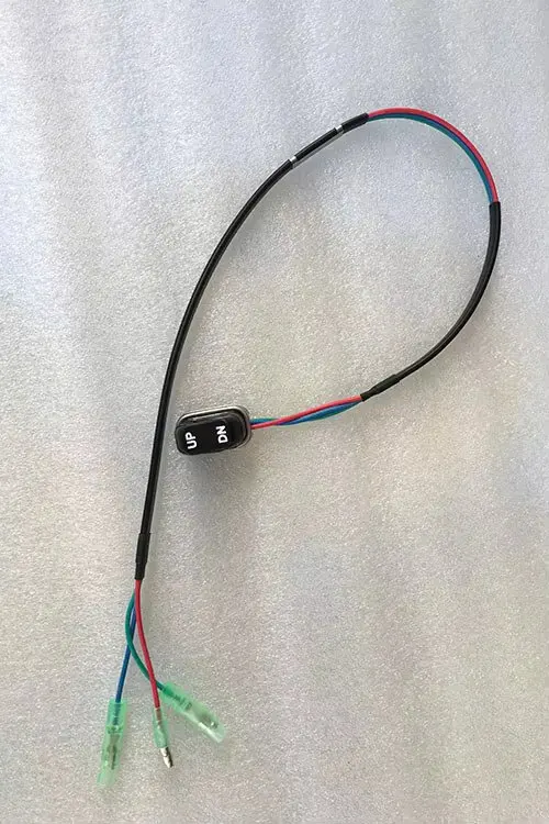 

Новый 703-82563-02-00 703-82563-01-00 переключатель TRIM и TILT A для подвесного двигателя Yamaha, пульт дистанционного управления 703-82563-02 703-82563-01