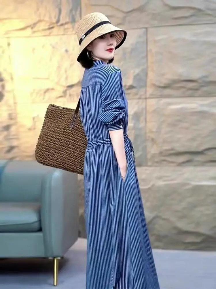 Japanese Foreign Trade Tail Single Retro Vertical Stripe Casual Long Sleeved with Feminine Temperament Age Reducing Lace Dresses