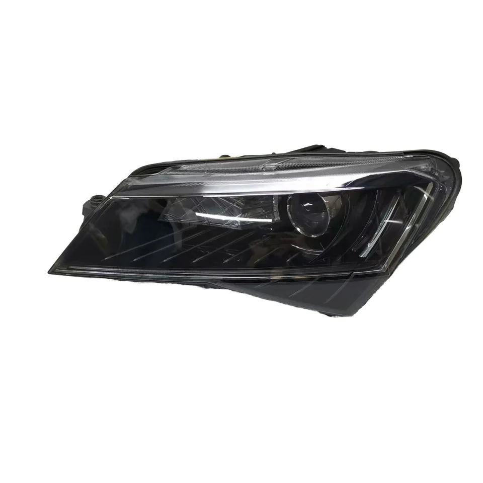 

High Quality Plug and Play Car Lamp Head Lights Upgrade to LED Headlights for Skoda Superb