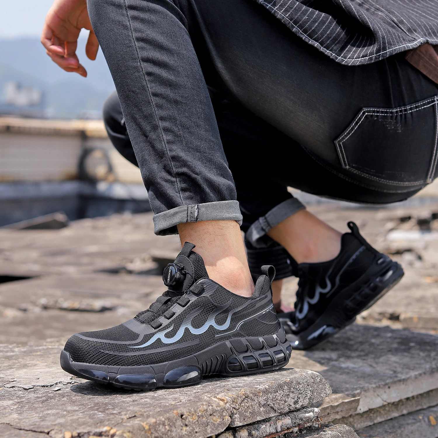 Steel Toe Work Boots Safety Toe Boots for Men Anti-smash Puncture-Proof Safety Shoes Rotary Button Non-Slip Work Trainer Black