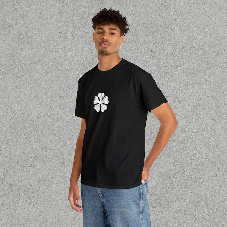 Black Clover Shirt Anime Tee Asta T-shirt Burakku Kuroba Merch Five Clover Demon Black Clover Unisex Anime Tshirts