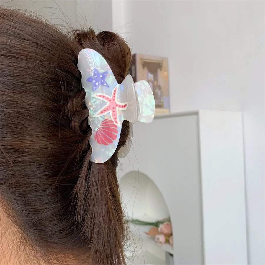 

9.5CM Large Marine Biology Series Hair Claw Acrylic Claw Clips Summer Starfish Whale Hair Clips for Women Girls Hair Accessories