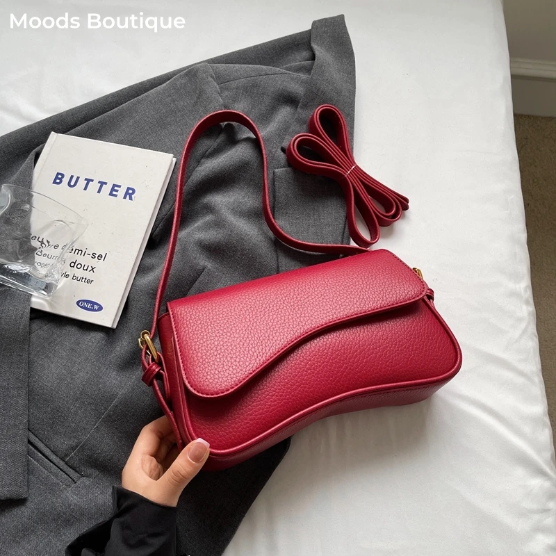 MOODS Irregular Shapes Crossbody Bags For Women Red Lychee Pattern Flap Shoulder Bag Casual Street Simple Fashion Satchels 2025