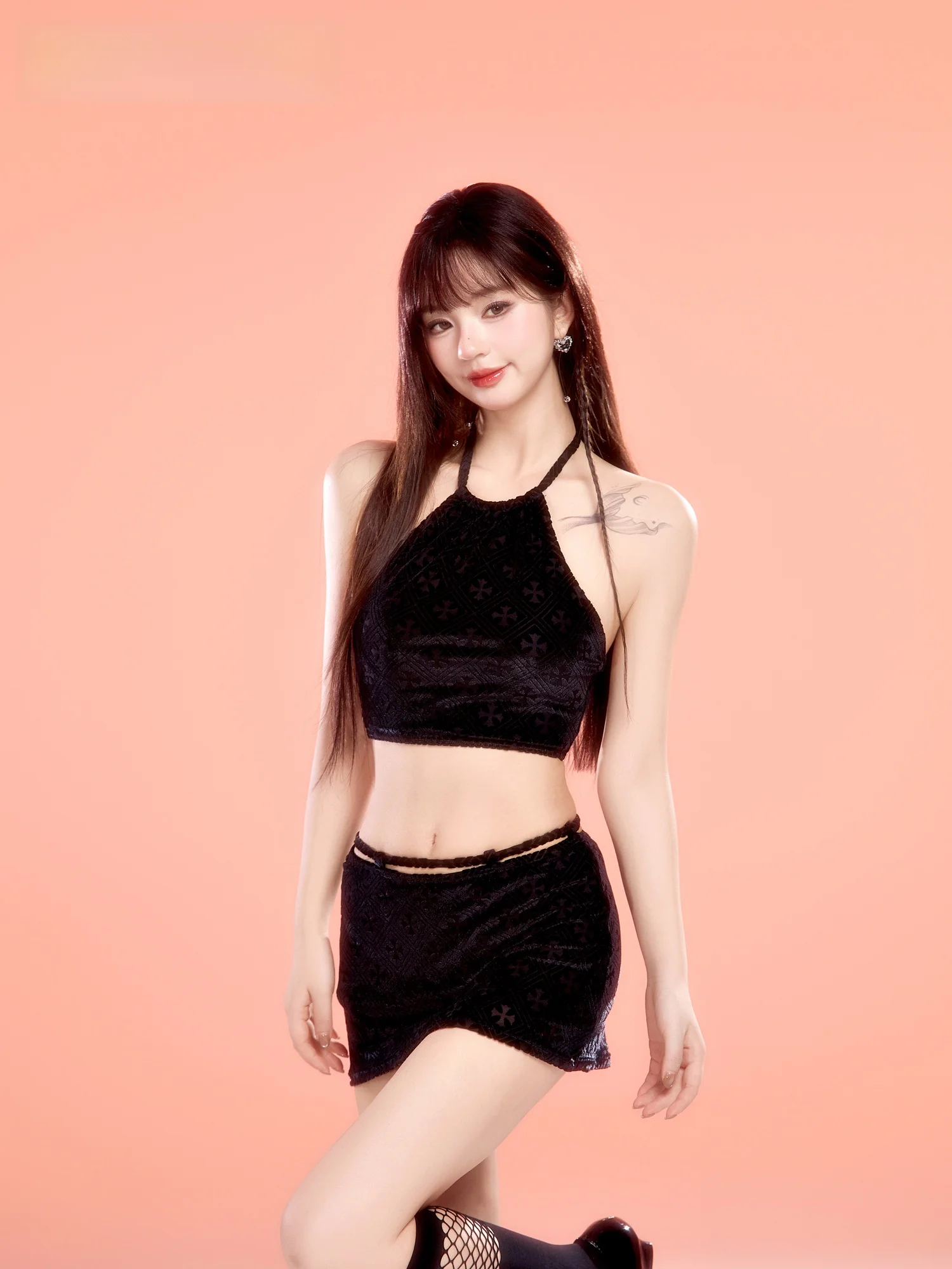 Black Women's Bikini Swimsuit Strapless Backless Thermal Spring Pool Design Separate Swimwear Vest And Skirt Style with Chest...