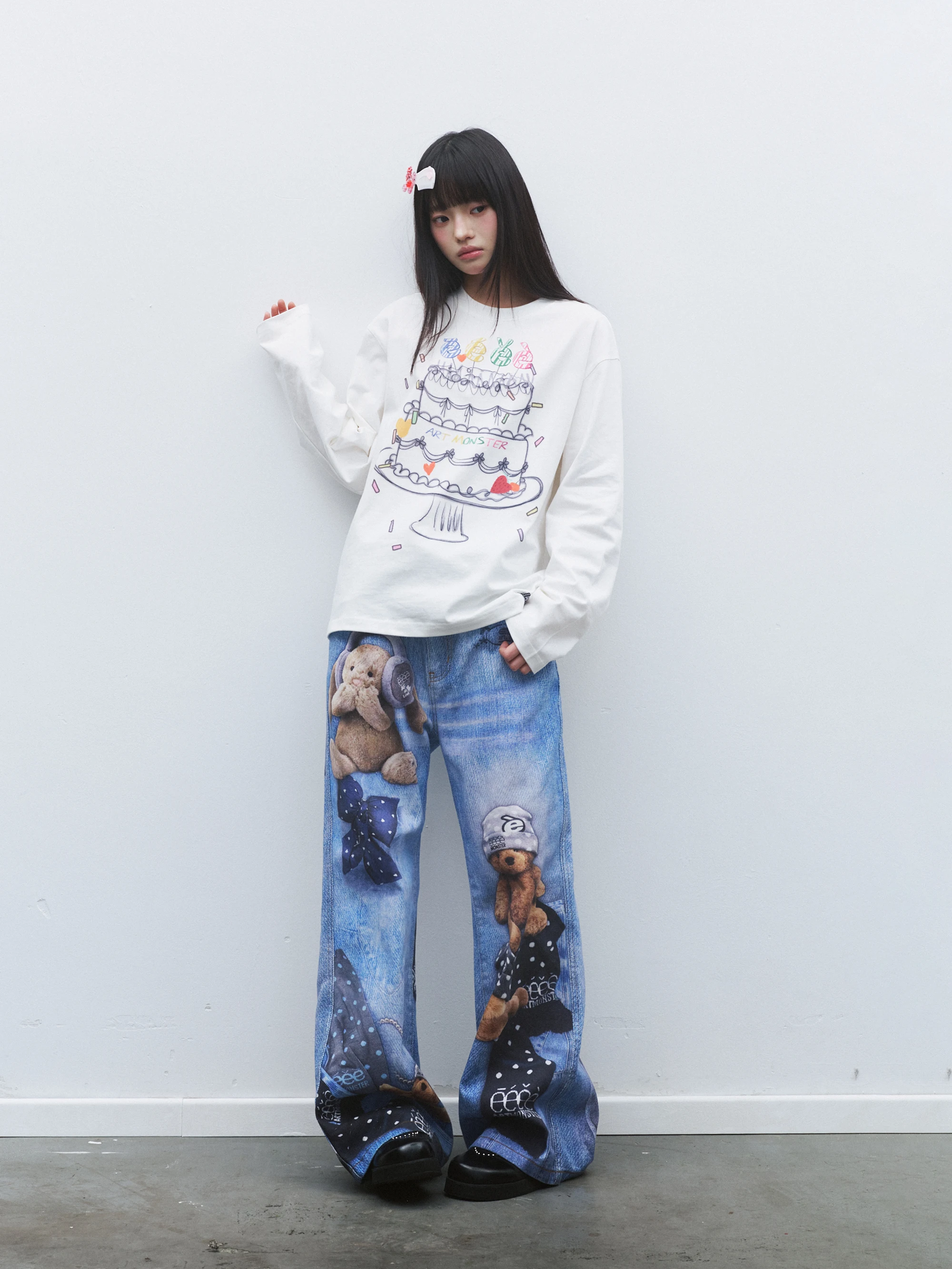 Design Sensation Hand-Drawn Graffiti Style Long Sleeve round Neck T-Shirt Base Shirt Streetwear Spring Unisex Breathable Comf...