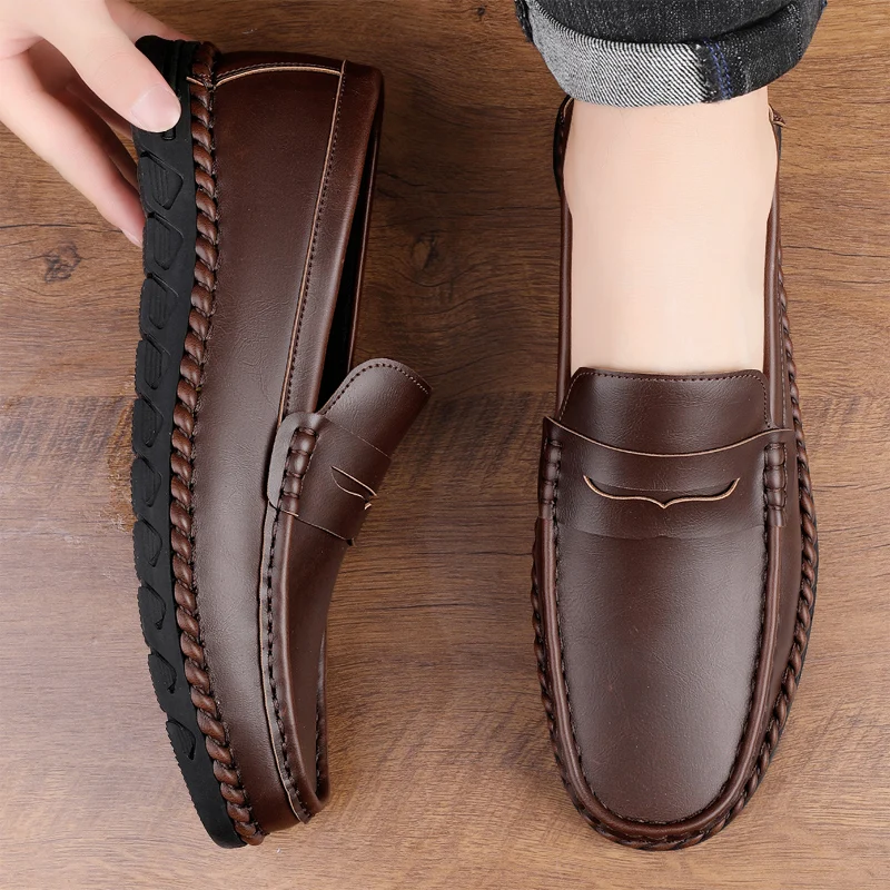 Fashion Brands Men Footwear Slip on Office Man Formal Shoes New Wedding Party Men Dress Shoes Breath Driving Lazy Loafers Shoes