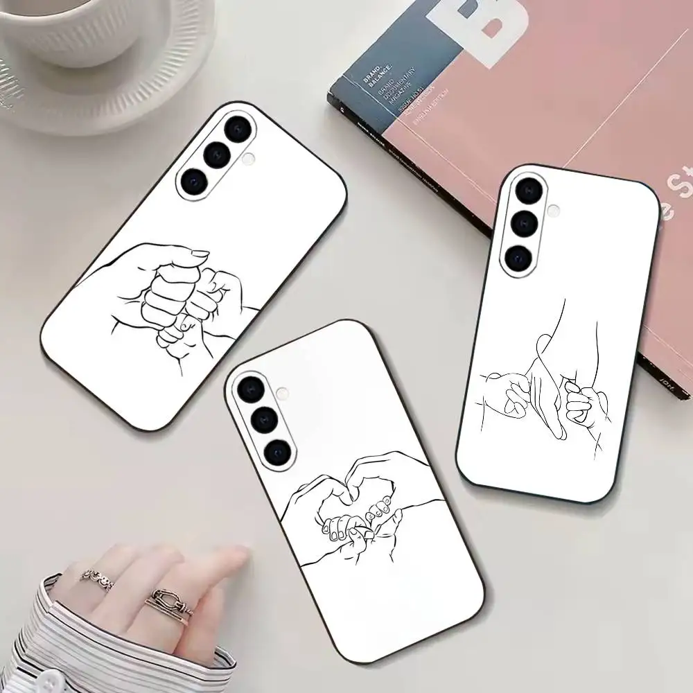

Mom Daughter Son Dad Hold Hands Phone Case For Samsung Galaxy A20,21s,22,31,32,52,53,72,73,80,91 Soft Black Shell