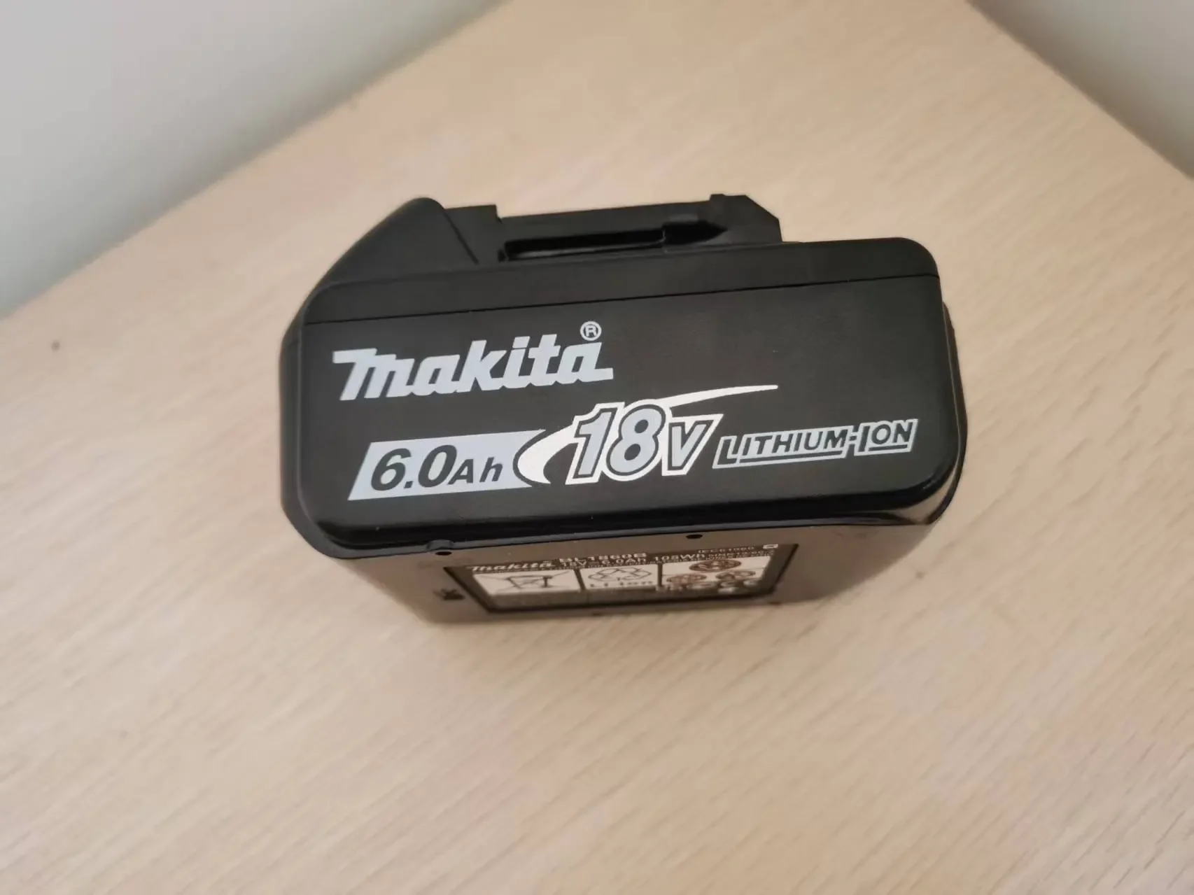 

100% Original/Genuine Makita 18V Battery,For Makita BL1830B BL1850B BL1850 BL1840 BL1860 BL1815 Replacement Lithium Battery