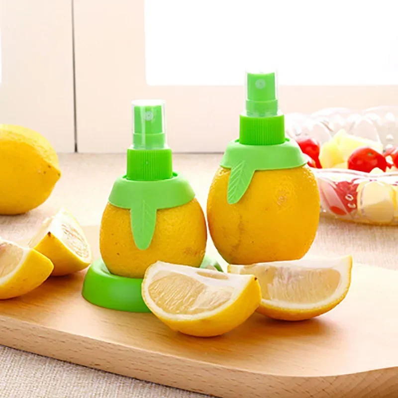 Manual Orange Juice Squeeze Juicer Lemon Spray Mist Orange Fruit Squeezer Sprayer for Salad Fresh Flavor Kitchen Cooking Tools