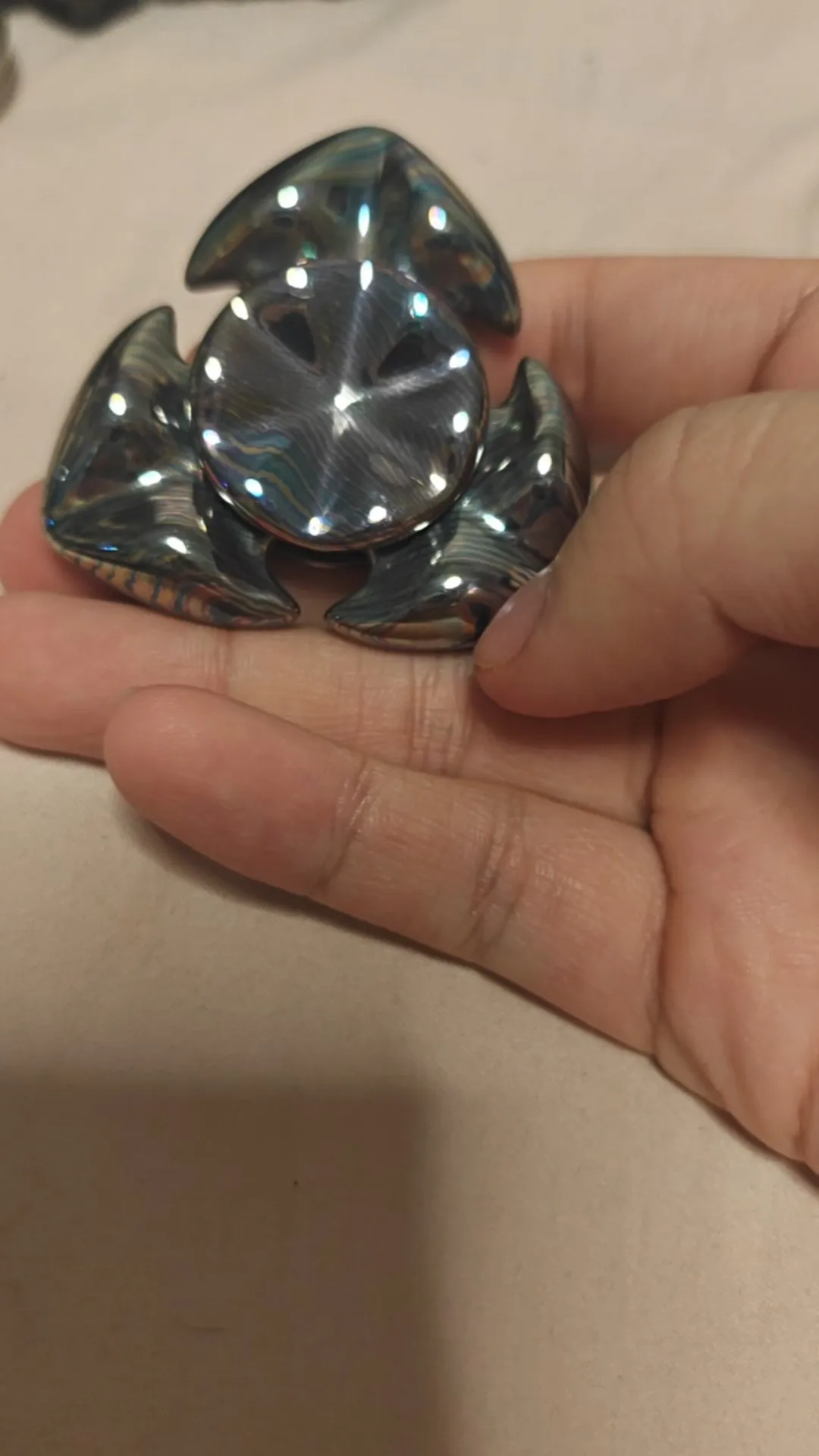 Used EDC Cold Rain, High Temperature Titanium Horse Squid Xl Flynova Flying Spinner