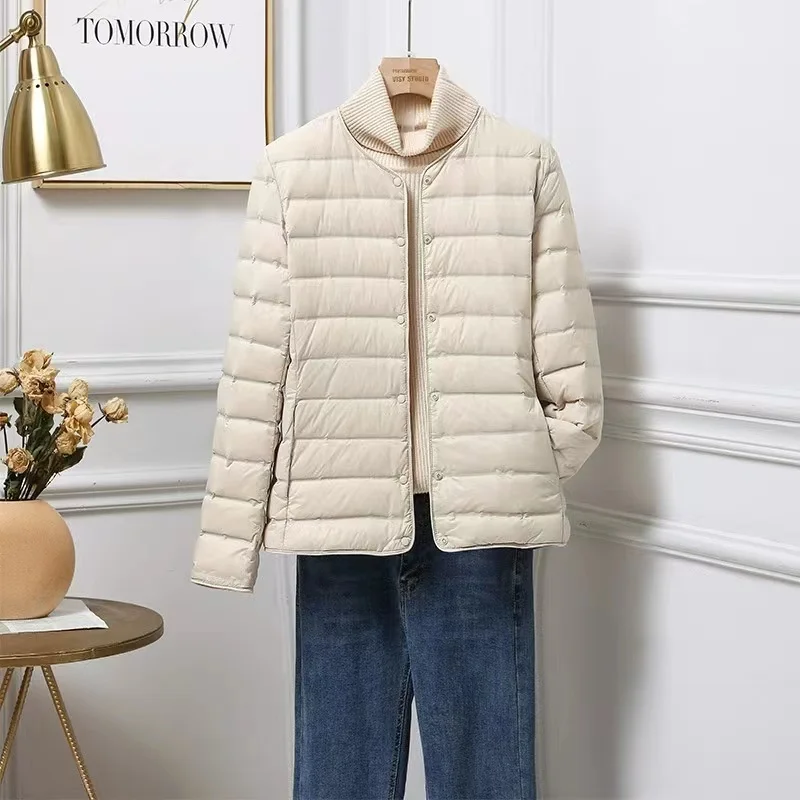 Neue Winter Frauen Mantel ultraleichte Puffer Daunen jacke O-Ausschnitt Knopf warm gepolsterte Parka Mantel weibliche tragbare Mantel Chaqueta Mujer