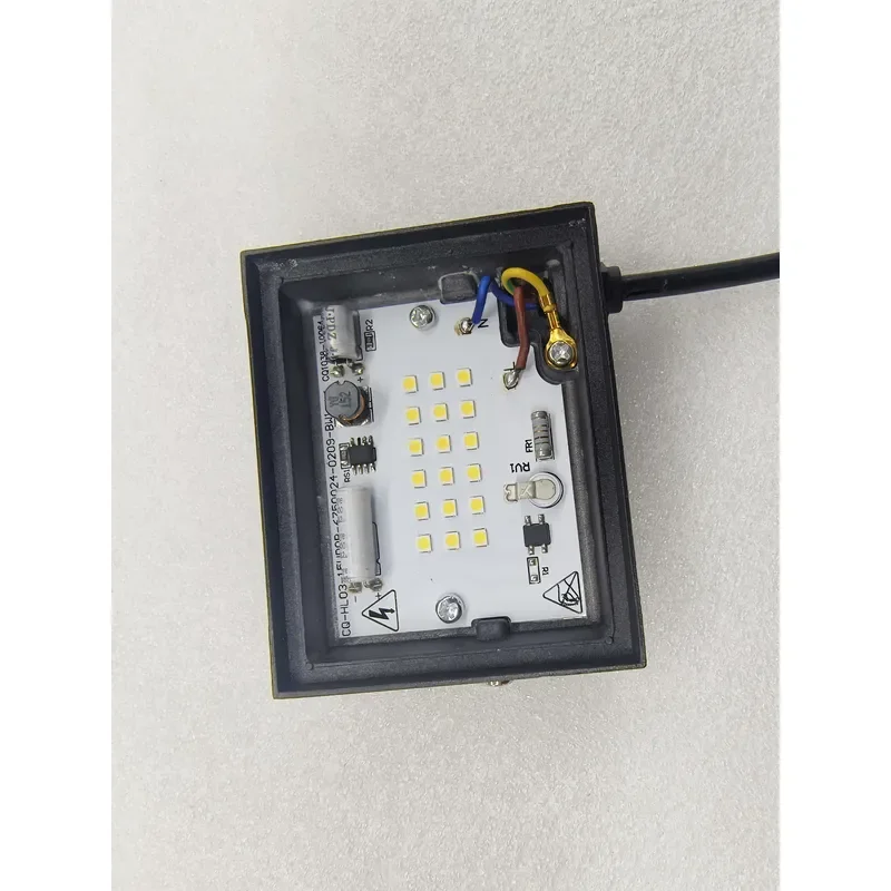 High Brightness 10W LED Flood Light Outdoor Garden Stadium Aluminum IP65 Waterproof Warm White Reflective 120 Degree Beam