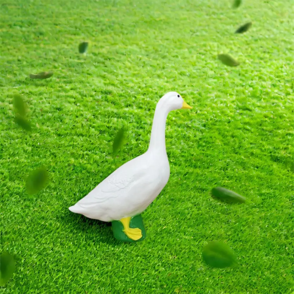 

Garden Decoration Resin Goose Figurine Cute Lifelike Miniature Sculpture Simulated Desktop Ornament Gift