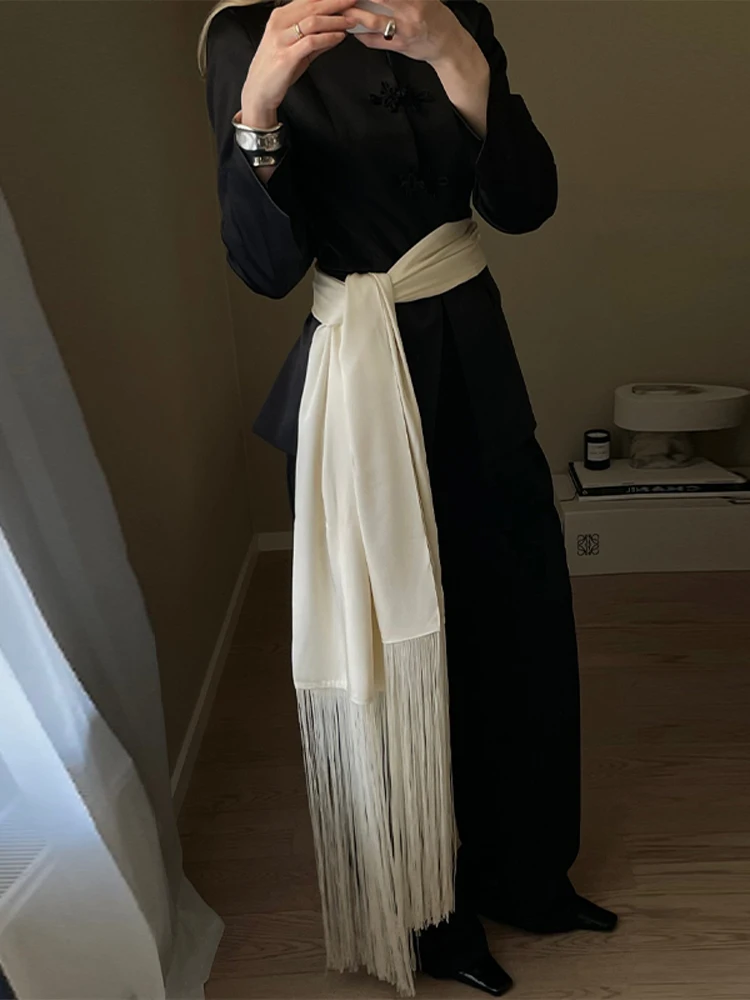 Damen-Satin-Schal mit Quasten, modischer langer Fransen-Schal, unifarben, seidig, übergroß, für Damen, Frühling/Sommer 2026, Streetwear