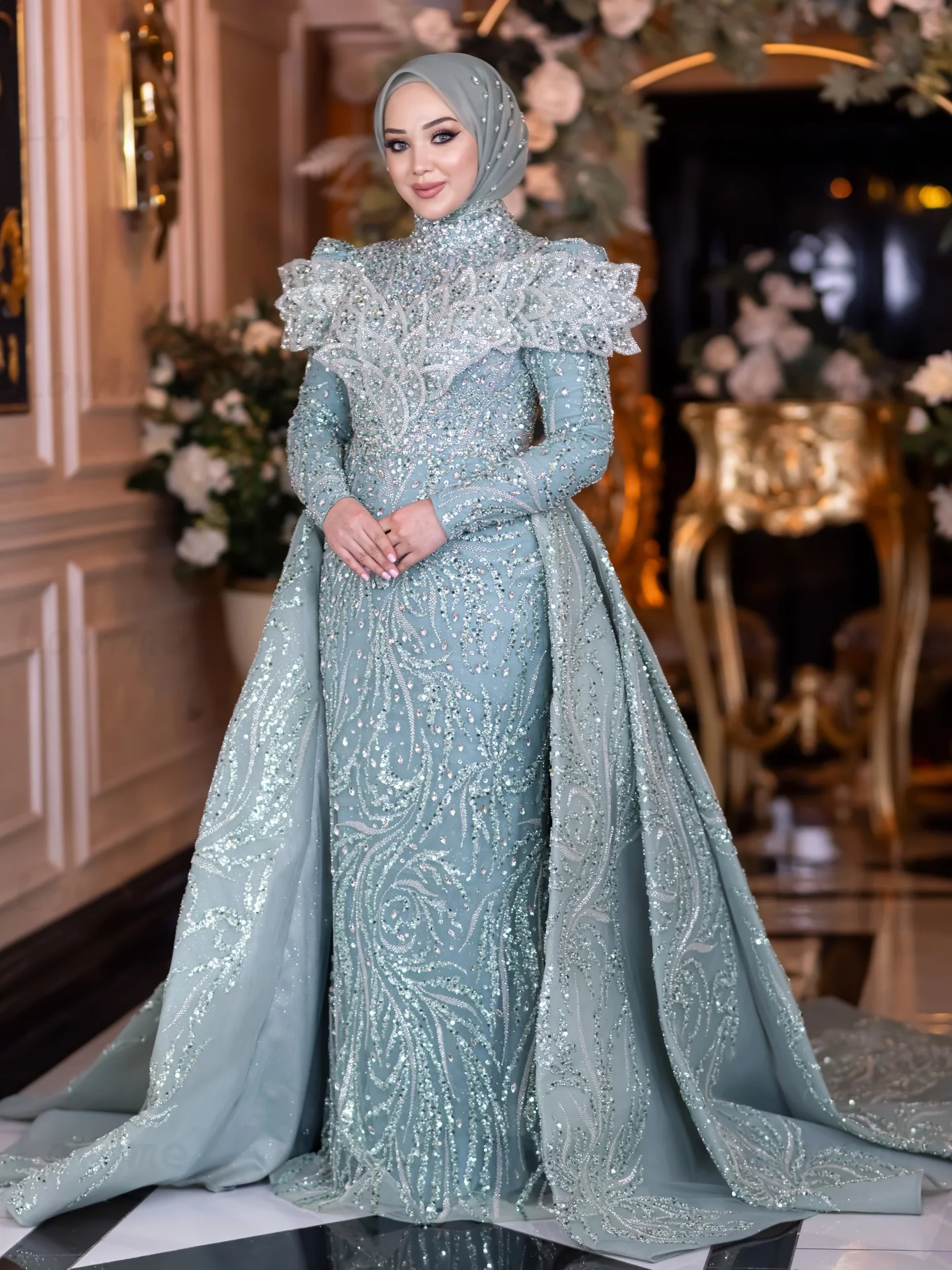 

Saudi Arabia Sage Green Beaded Evening Dresses Customized Overskirt Long Sleeve High Neck Straight Muslim Engagement Party Dress