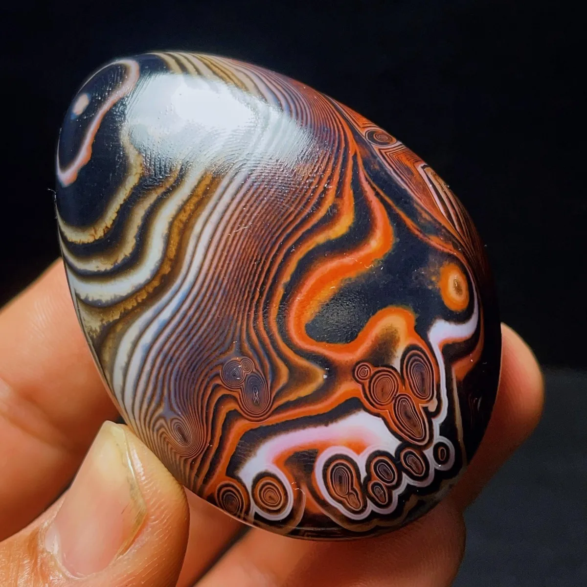 Banded Agate Stripe Pattern, Chalcedony Beauty, Polished Tumbled, Shelf Display, Natural Stone, Crystal Collection, Desk Decor