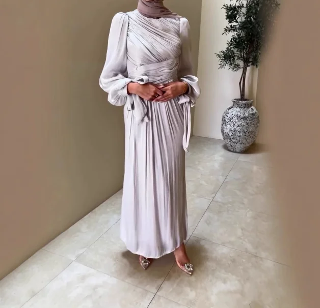 

Women's Fashion Dress 2025 Summer Latest Elegant and Casual Fashion Wrinkled Long Sleeve Slimming Waist Long Sleeve Long Skirt