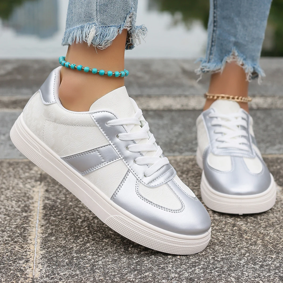 Frühling und Herbst Elegante Rundzehen-Sexy-Laufschuhe Sport-Freizeitschuhe Mode-Bestseller Bequeme Übergrößen-Damenschuhe