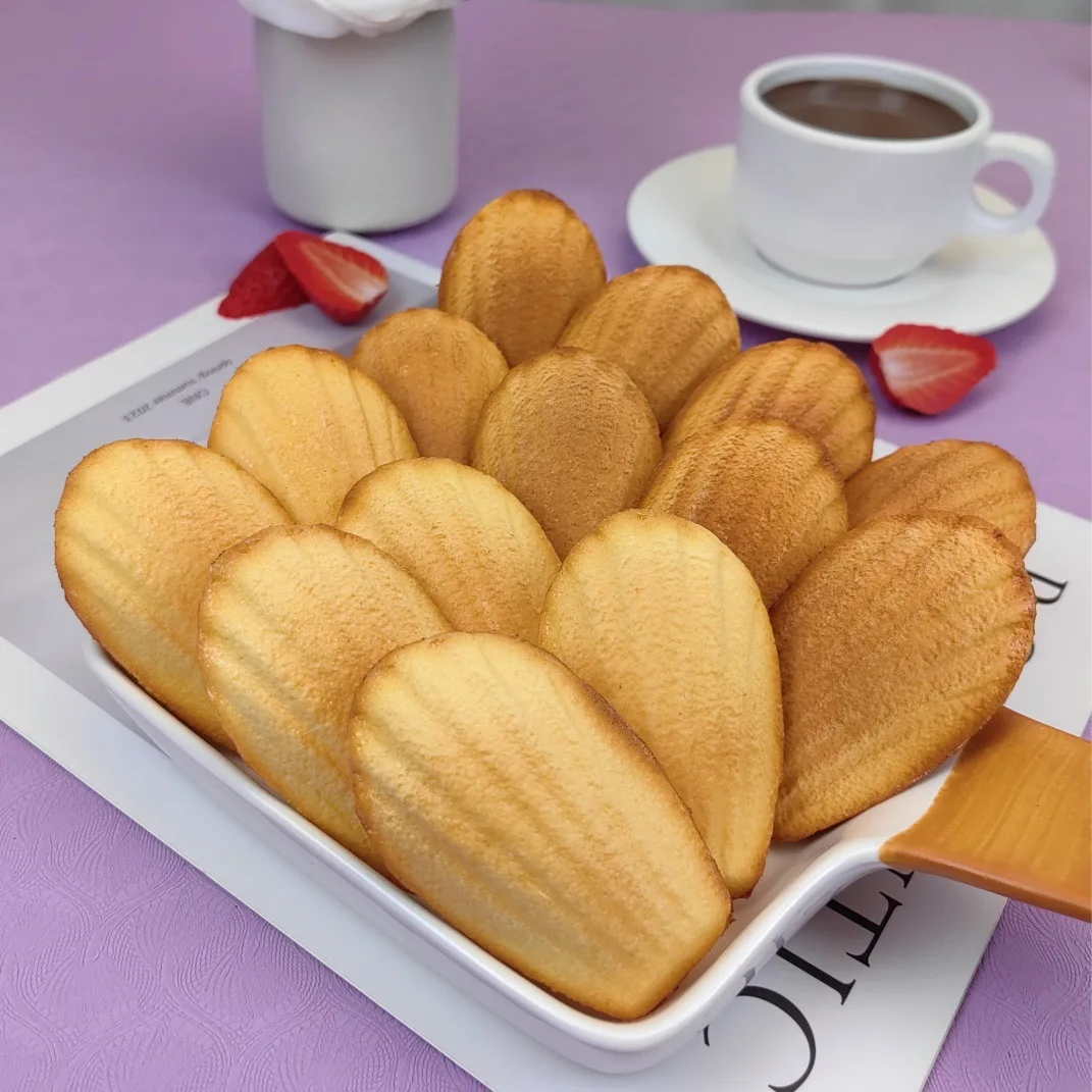 

Artificial Madeleine Cake Model Fake Food French Madeleine Dessert Bakery Shop Window Display Photography Props Home Decoration
