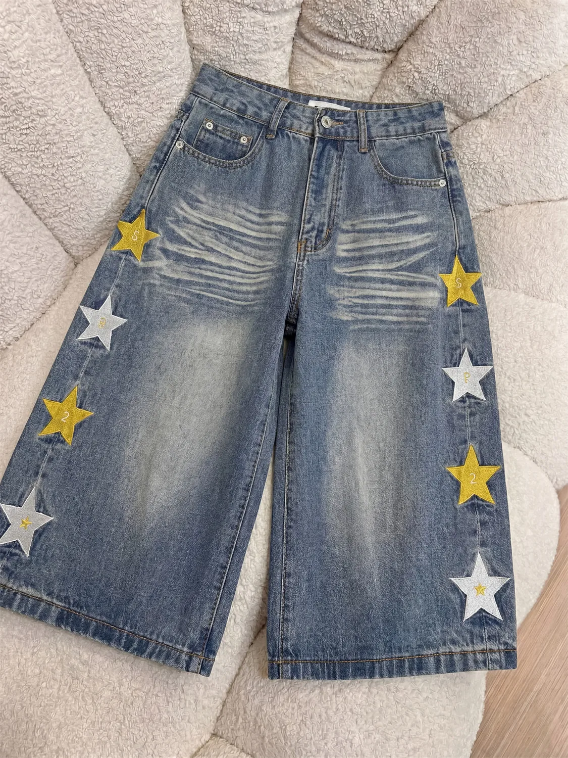 

Washed Denim Embroidered American Street Stars Seven-Foot Loose Straight Casual Wide Leg Shorts for Men And Women