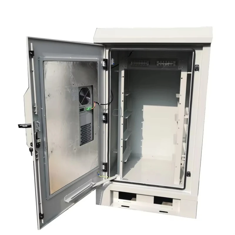 

Hot Sale 27u 30u Outdoor Insulation Cabinet Shell Ventilation with Air Conditioning
