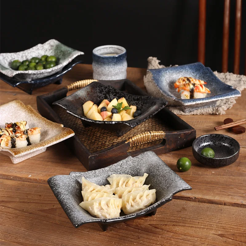 

Japanese-style ceramic bowls and plates, household snacks, plates, irregular coarse pottery dining utensils.