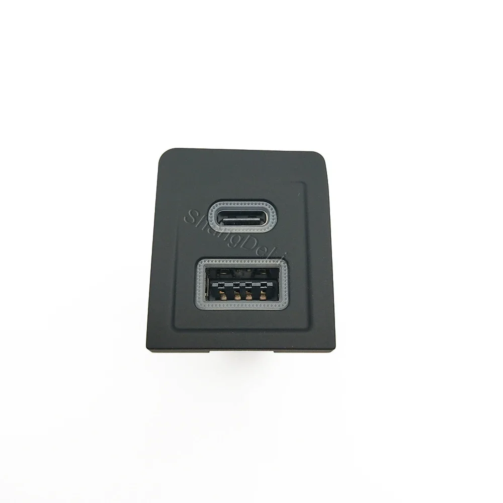 Fit For Volkswagen Multivan T5 2003-2009 Car Charger Phone Charge USB Port Charger PD QC3.0 Car Charger Outlet Adapter