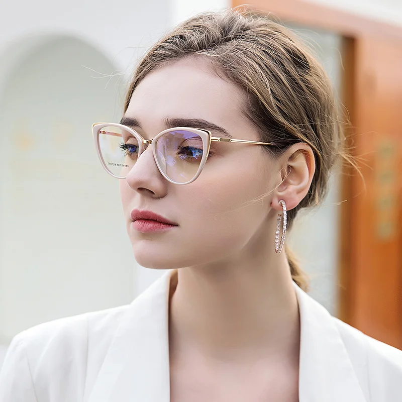 CAIDERONI Fashion Optical Glasses Metal Cat Eyes Blue Light for Women Reading Glasses Photochromic Prescription Custom Butterfly