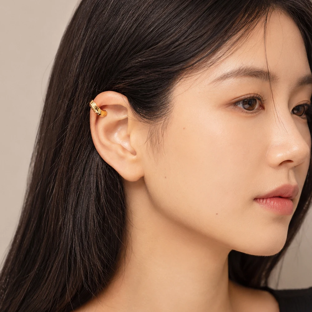 Single Golden Ear Cuff in Snake Shape Europe Style Fine Jewelry Trendy Gift For Women 925 Sterling Silver view 3