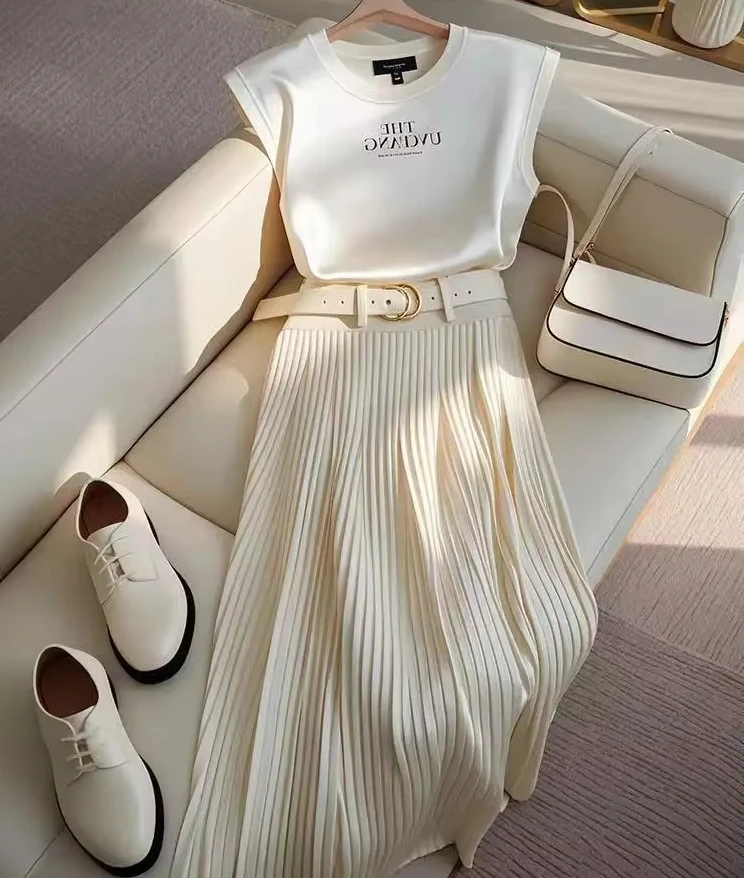 Mode Korea 2 Potong Set Kaus Kamisol Leher-o Tanpa Lengan Wanita A-line Berlipat Musim Panas Krem Elegan Wanita Kantor Manis Y2K